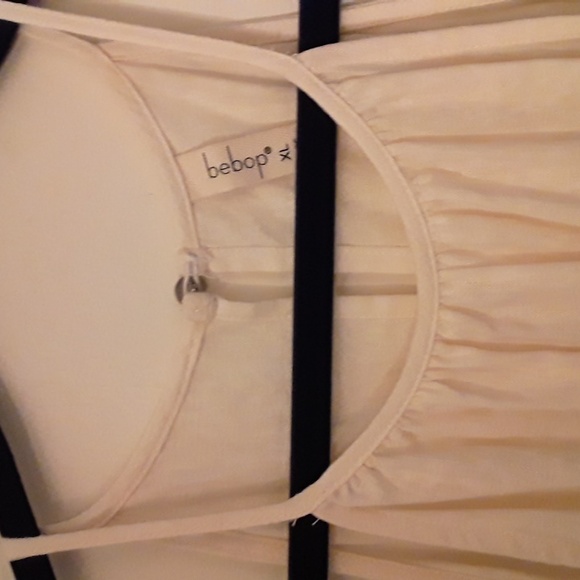 Romper - Picture 2 of 8